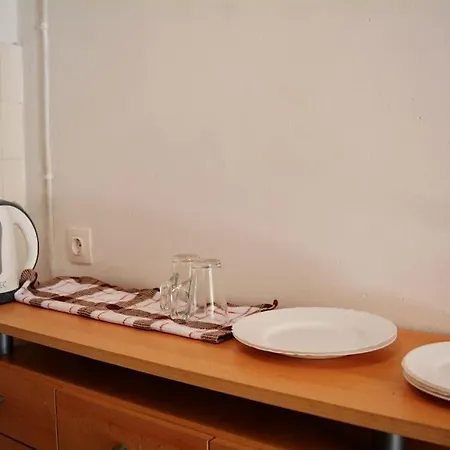 Afroditi Ground Floor Apartamento Achílleion